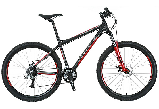 carrera titan mountain bike