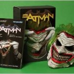 BARGAIN Batman: Death of the Family Mask and Book Set JUST £18.29 Pre Order At Amazon - Gratisfaction UK