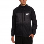 BARGAIN Nike Men’s Packable Hooded Jacket Size M JUST £17.47 At Amazon - Gratisfaction UK