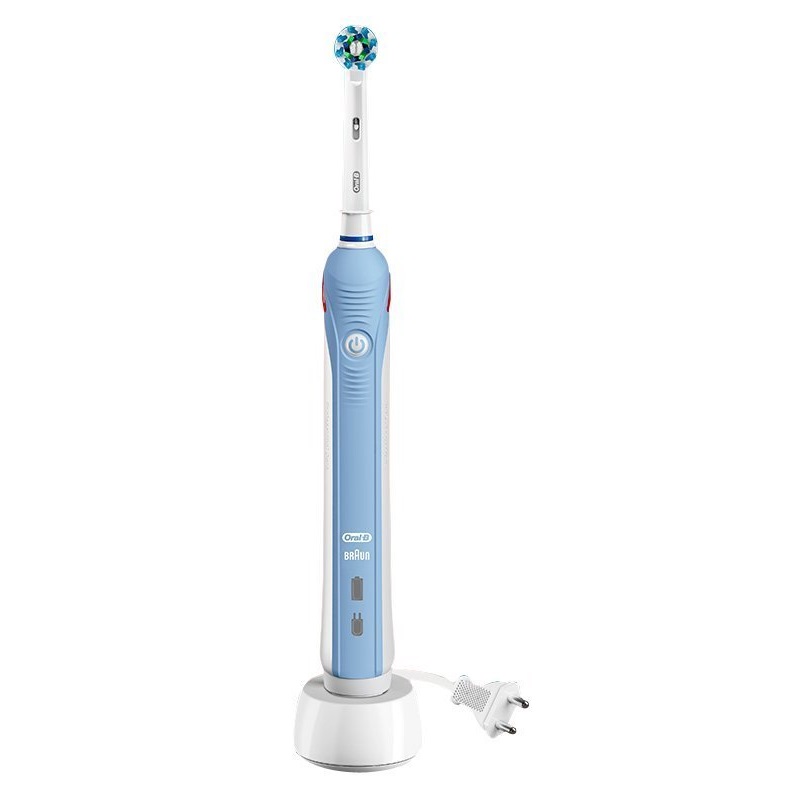 BARGAIN OralB Pro 2000 Electric Rechargeable Toothbrush Powered By