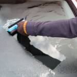 FREE Ice Scraper & Squeegee - Gratisfaction UK