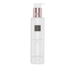 FREE Sakura Mini Shower Foam - Gratisfaction UK