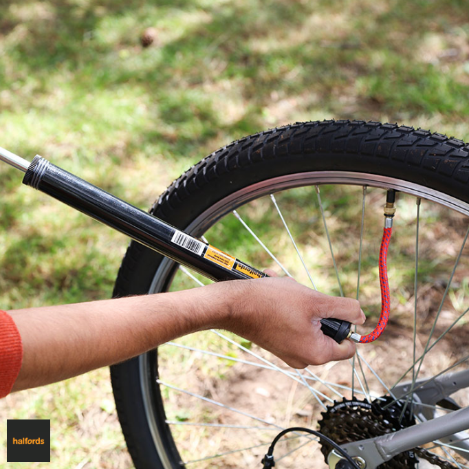 bike pumps at halfords