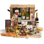 FREE Buckingham Palace Hamper - Gratisfaction UK
