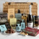 FREE Luxury Christmas Hamper - Gratisfaction UK
